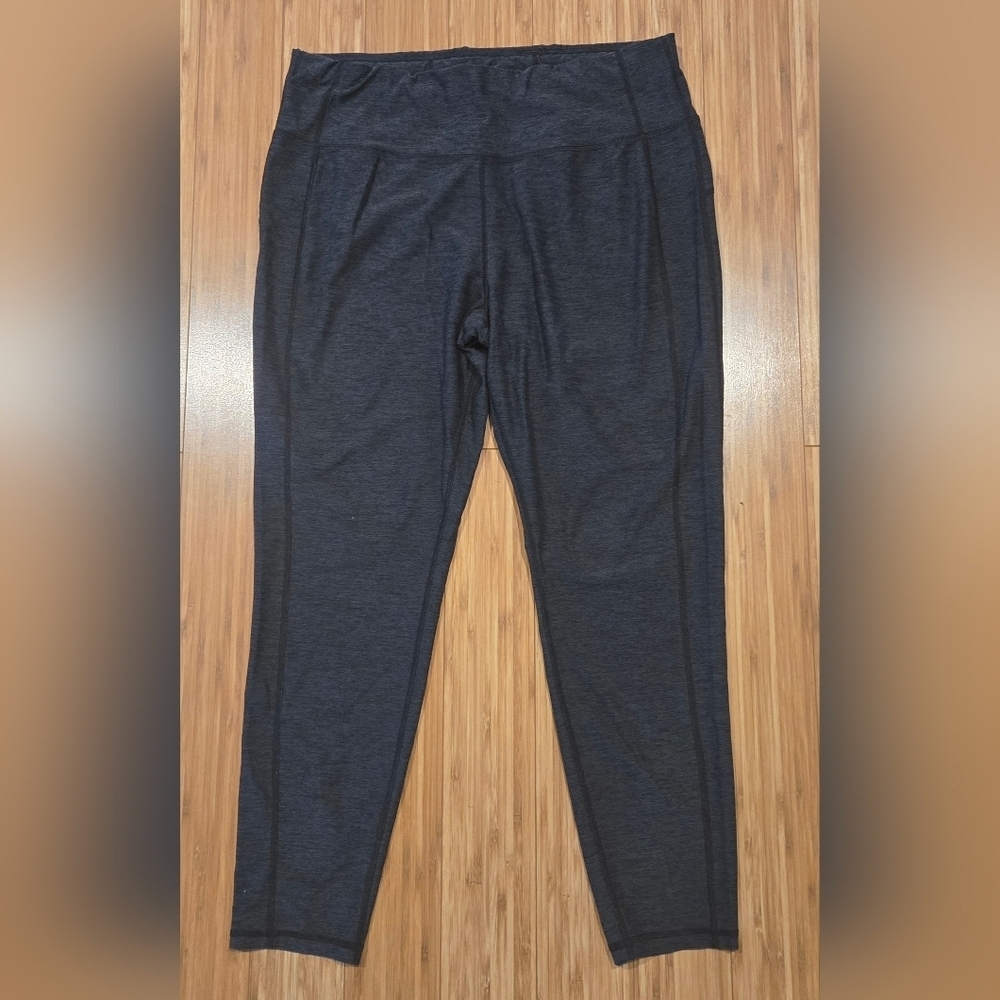 NWOT Avia Dark Gray Leggings